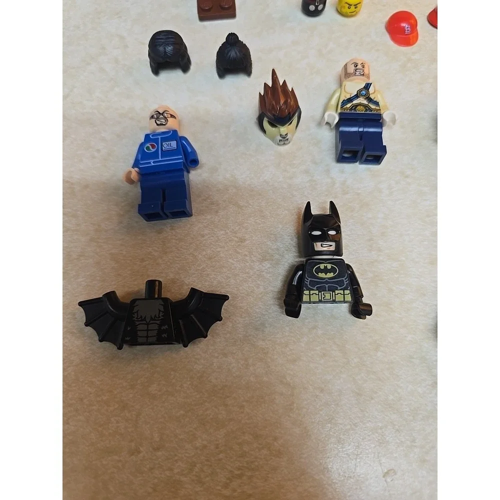 Lot of Lego Batman Teenage Mutant Ninja Turtle Minifigures, Parts & Accessories